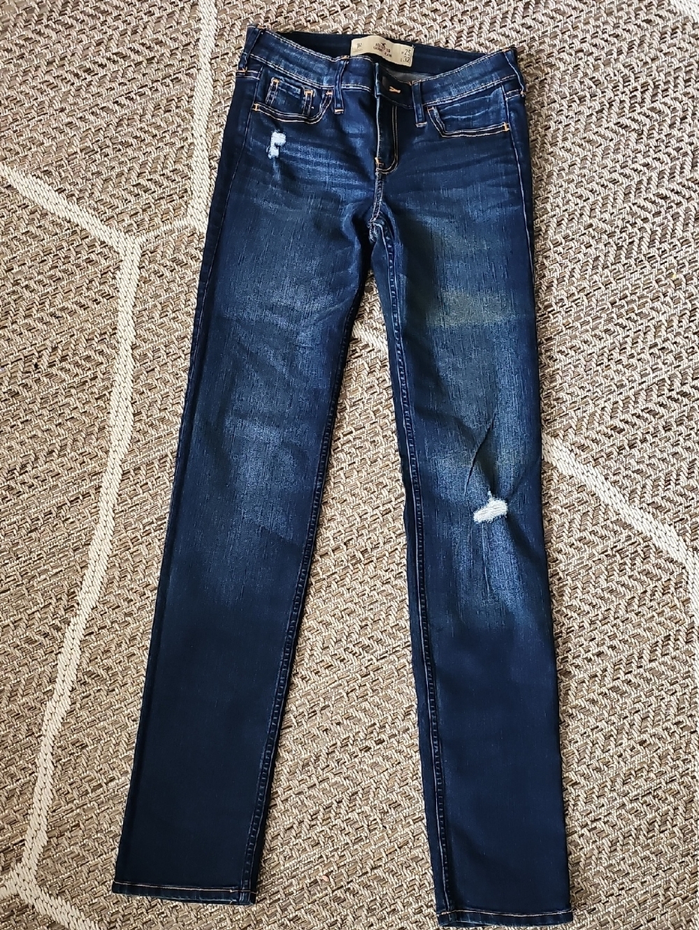 Hollister Dark Blue Distressed Skinny Jeans Sz 25